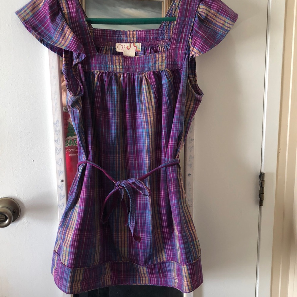 Woman’s shirt! Brand: OP  Size: M. Color: Purple